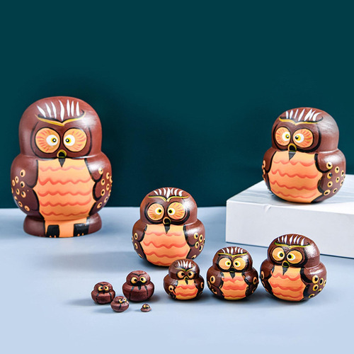 Festival De Vacaciones De Dibujos Animados Con Temática Ola