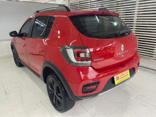 Imagem 6 de 10 de Renault Sandero Stepway 2016 Completo