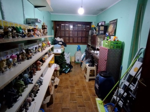 Imagen 6 de 18 de Casa De Cinco Dormitorios, Lote De 400 M2 En La Plata