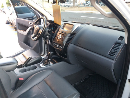 Imagem 9 de 11 de Ford Ranger 2013 3.2 Limited Cab. Dupla 4x4 Aut. 4p