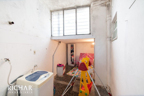 Casa Ph Buceo Sur Venta 1 Dormitorio Jardin Con Renta