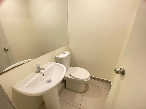 Oficina Con Privados/kitchenette/4baños/ Amplio Open Space