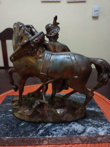 Figuras Victorianas Antiguas, Muy Pesadas, Mirala (Usado)