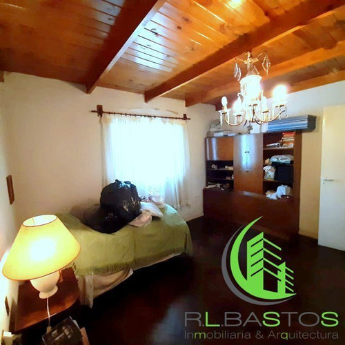 Imagen 10 de 14 de Chalet En Venta En Lanus Oeste