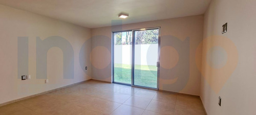 Imagen 26 de 30 de Casa En Venta En Juriquilla, Un Piso