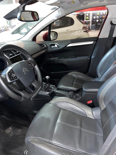 Imagen 12 de 15 de Citroën C4 Lounge 2.0 Tendance Pack