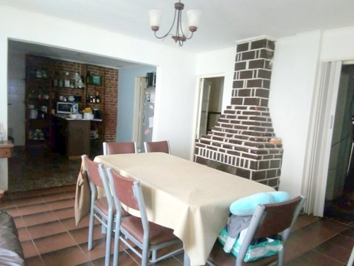 Imagen 3 de 8 de Oportunidad!!!!ideal Casa 4 Ambientes Con Local Comercial