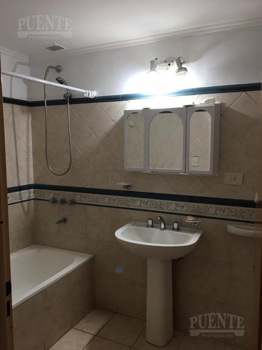 Imagen 11 de 19 de Casa - Echeverría Del Lago - Alquiler - Esteban Echeverría - Canning
