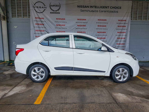 Imagen 3 de 10 de Hyundai Grand I10 4 Pts Gls, Tm5, A/ac, Ve, F Niebla Ra-14
