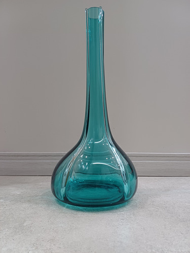 Florero Vintage De Vidrio Soplado Turquesa 38cm Altura Turquesa Lisa (Usado)