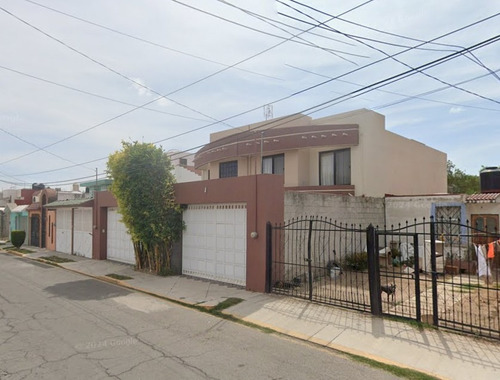 Casa En De Los Cisnes Pte. 110, Villas De Pachuca, Pachuca De Soto, Hgo (ah)