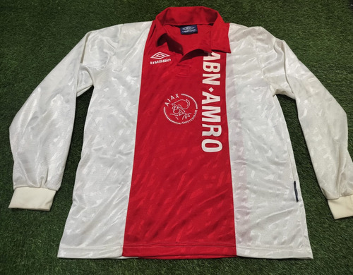 Camiseta Umbro Ajax * (Usado)