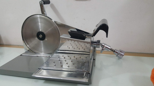 Cortadora Fiambre Manual Familiar Acero Inoxi Rasfel Antiguo (Usado)