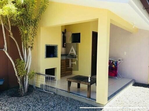 Imagem 9 de 29 de Casa Padrão Para Venda Em Centro Garopaba-sc - Kv128