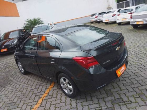 Imagem 7 de 10 de Chevrolet Prisma 1.4 Mpfi Lt 8v Flex 4p Manual