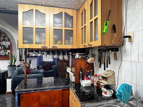 Casa Muy Linda En Comuna De La Granja Aceptamos Subsidio