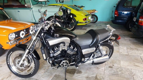 Yamaha Vmax 1200