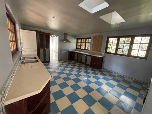 Casa En Arriendo De 3 Dorm. En Pirque Parcelación El Huingan