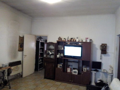 Imagen 5 de 12 de Ph En Venta - Mitre, Centro De Lujan