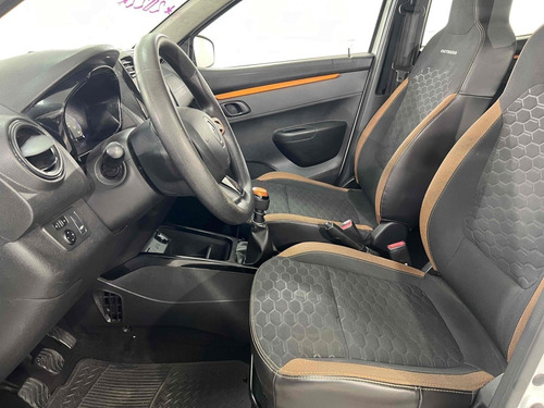 Renault Kwid 1.0 12V SCE FLEX OUTSIDER MANUAL