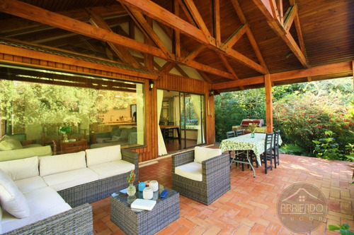 Cómoda Casa En Condominio Con Acceso A Lago