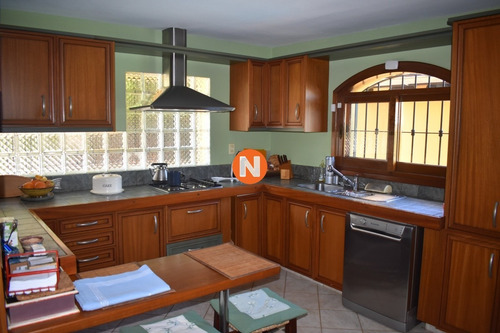 Casa A La Venta En Punta Del Este, Zona Paradas- Ref: 214367