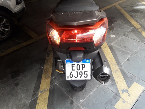 Imagem 5 de 8 de Suzuki Downtown 300cc