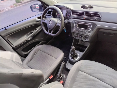Volkswagen Voyage 1.6 Trenline 101cv