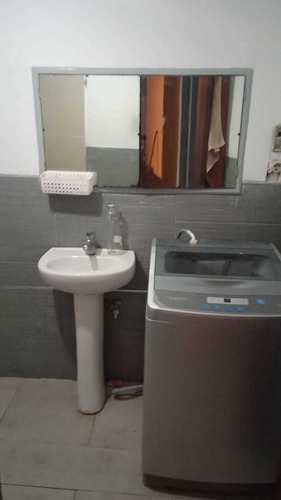 Venta De Casa En La Calle Maldonado Esq Minas