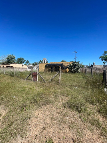 Venta Casa De Un Dormitorio Con Gran Terreno En Pinar Norte A Reciclar Ciudad De La Costa