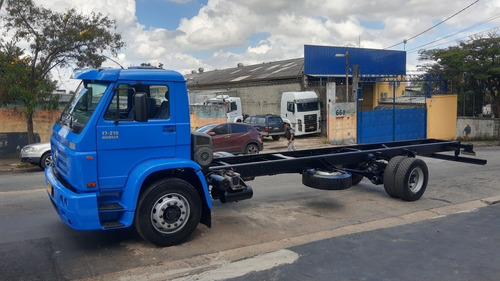 Volkswagen Vw 17210 2004