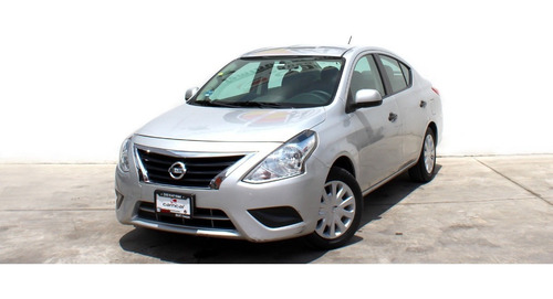 Imagen 1 de 14 de Nissan Versa