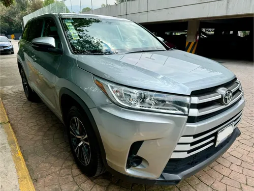 Toyota Highlander 3.5 Le At