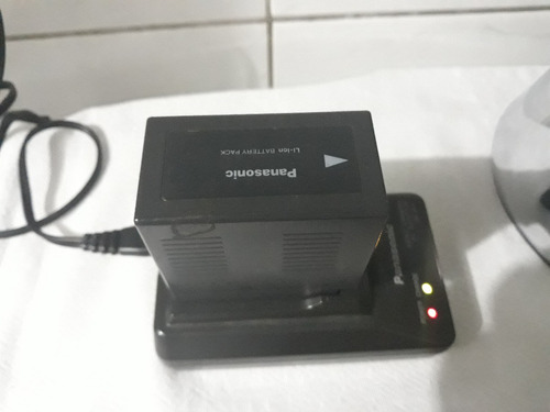 Panasonic Hvx200 + 2cartão P2 16g + 2 Baterias E Carregador