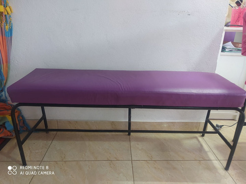 Imagem 1 de 2 de Banco Pra Salão