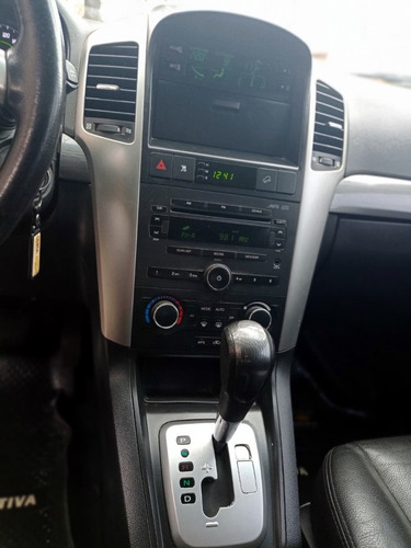 Imagen 11 de 24 de Chevrolet Captiva 2.0 Td 4x2 Ltz At 7as 2011