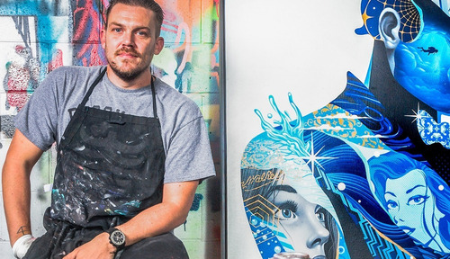 Imagen 7 de 8 de Whisky J. Walker Blue Label Ed.tristan Eaton + Petaca 200ml