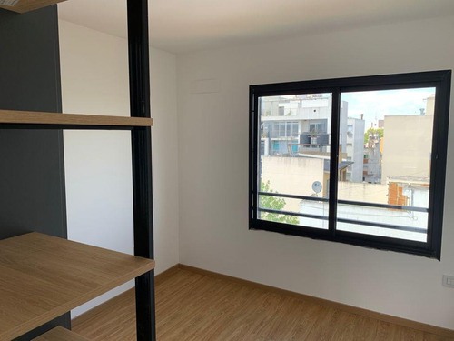 Imagen 11 de 17 de Departamento - Castelar Sur
