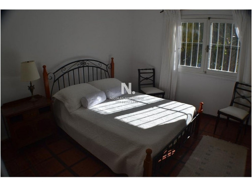 Casa En Venta Zona Mansa Punta Del Este Con Renta - Ref: 1006