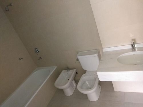 Imagen 19 de 28 de 3 Ambientes | Av. Libertador 2200