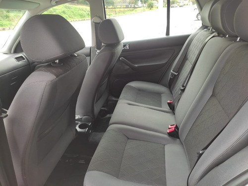 Imagem 11 de 11 de Volkswagen Golf 2.0 Flex 4p Automático 2013/2014