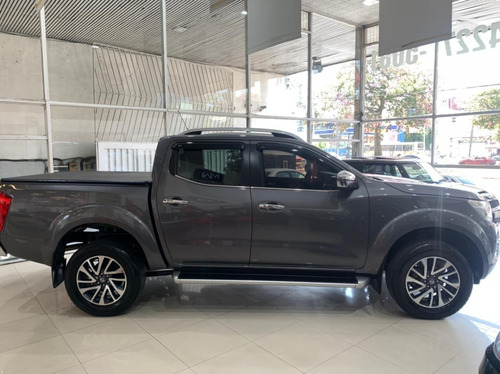 Nissan Np300 2.3 Frontier Le Cd 4x2 Mt