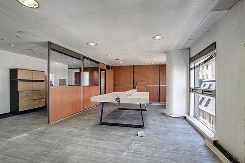 Oficina En Alquiler En Microcentro. Piso Completo De 210 M2. Dos (2) Cocheras