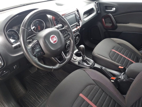 Imagem 4 de 9 de Fiat Toro Freedom 1.8 16v Flex Aut. 2019/2020
