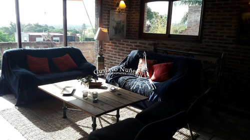 Casa En Piriã¡polis, 3 Dormitorios *- Ref: 2884