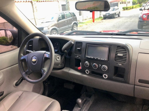 Imagen 5 de 7 de Chevrolet Silverado