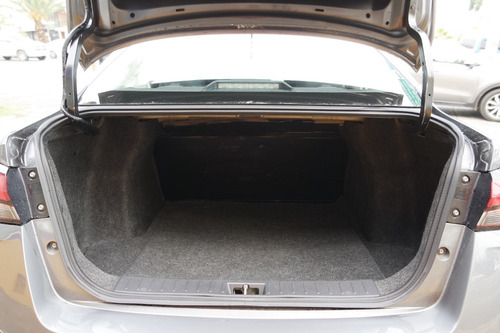 Imagen 13 de 14 de 2020 Nissan Versa Sense Factura Original