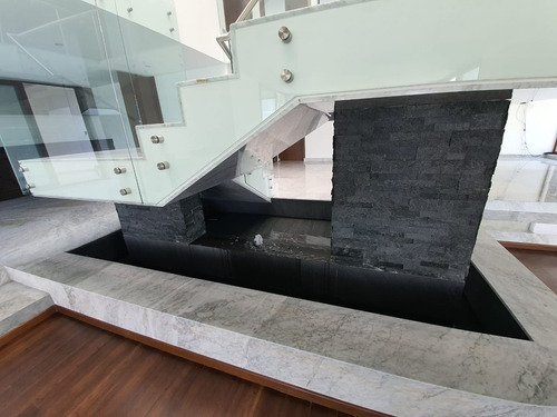 Espectacular Casa Nueva En Venta Bosques De Las Lomas. Urge