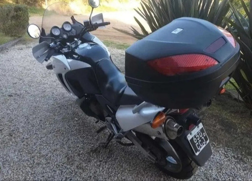 Imagen 4 de 15 de Varadero Honda Varadero Nuevita Permuto