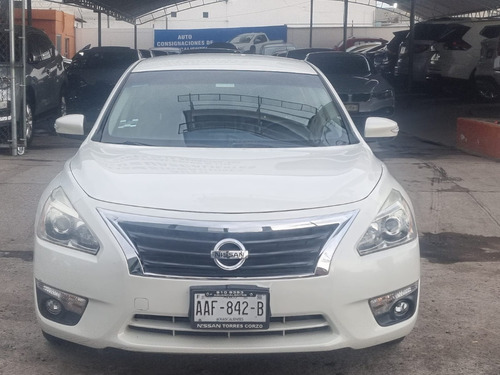 Nissan Altima 2.5 Advance Cvt